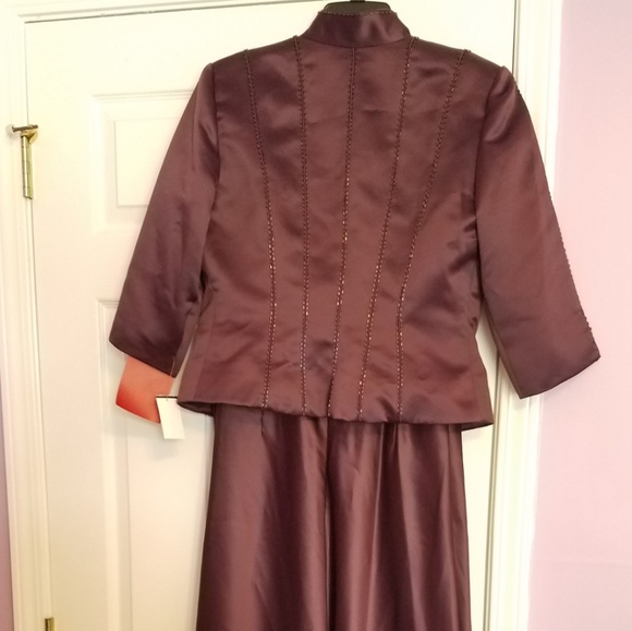 Formal Dress with Jacket - Picture 3 of 8